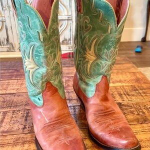 Ariat Women's Manzanita Style  Western Boots Size 6
